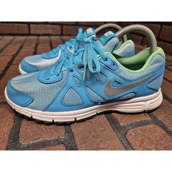 Girl's Nike 555090-405 Revolution 2 GS Running Shoes Size 6 Youth 6Y - Picture 1 of 6